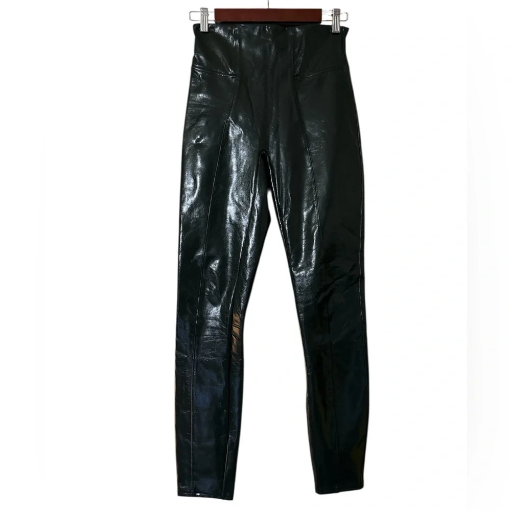 Spanx Faux Patent Leather Leggings in Green Sz. Small - Picture 8 of 9